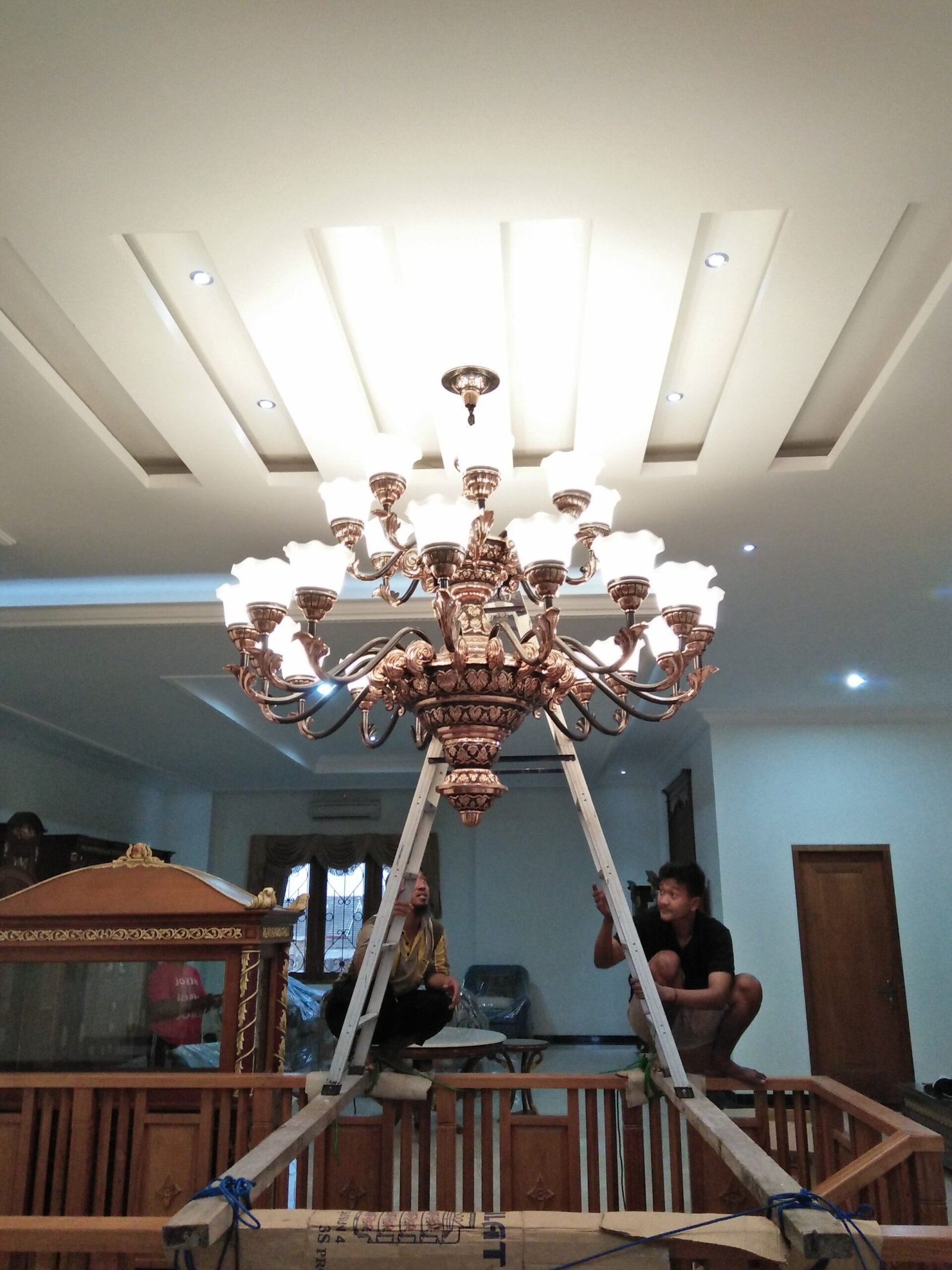Lampu robyong masjid