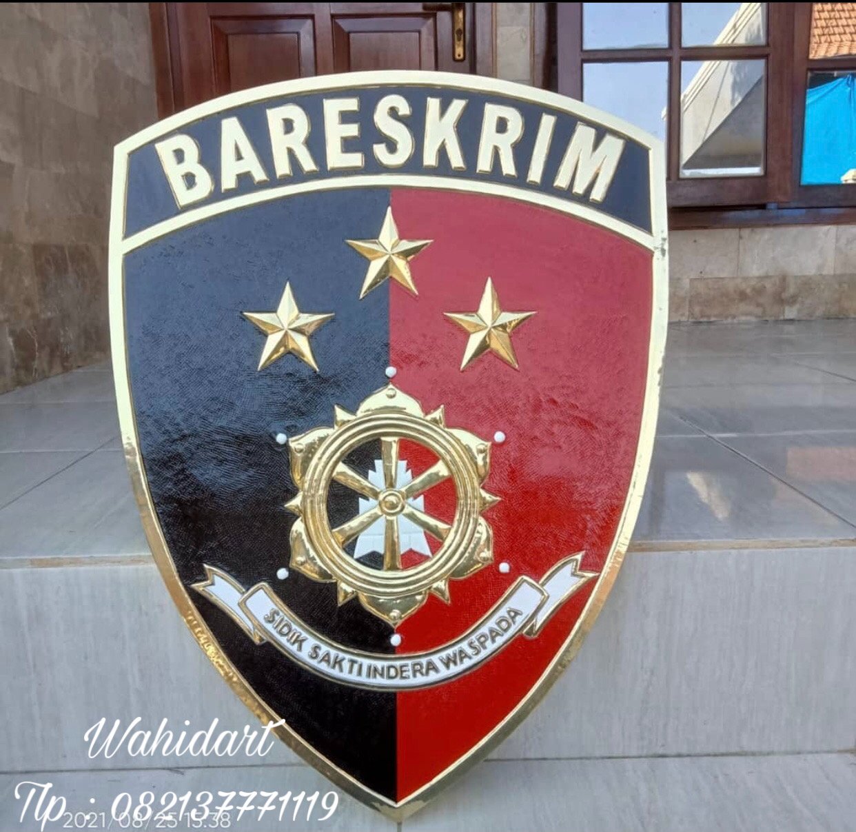 pengrajin logo kuningan